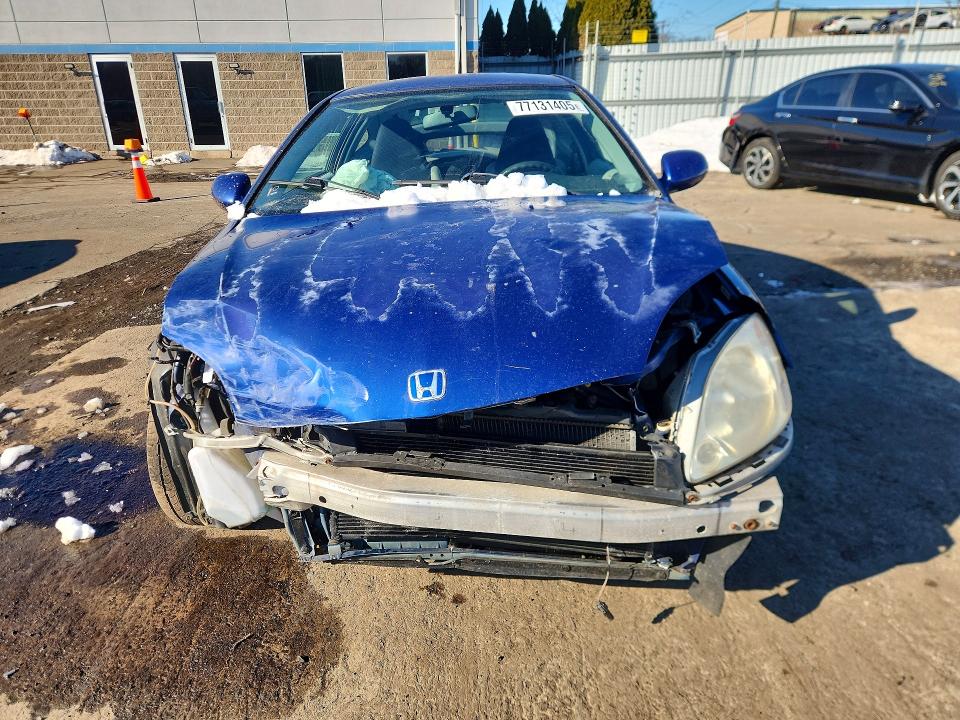 Photo 5 from auction – 2001 HONDA INSIGHT with VIN JHMZE13711T000286