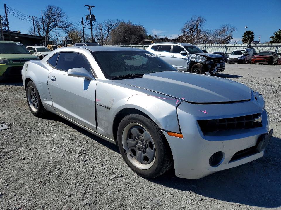 Photo 4 from auction – 2013 CHEVROLET CAMARO with VIN 2G1FA1E36D9235247