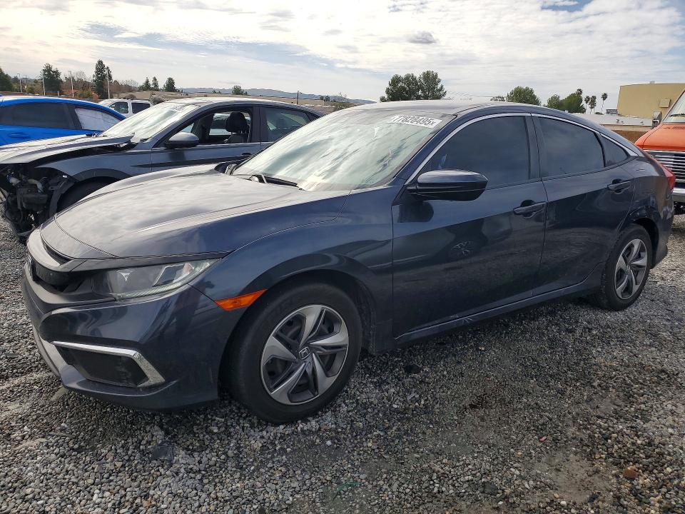 HONDA CIVIC 2019 with VIN 2HGFC2F66KH584283 - Photo from auction