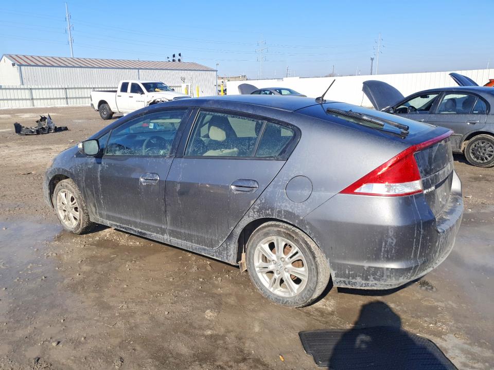 Photo 2 from auction – 2010 HONDA INSIGHT with VIN JHMZE2H73AS040101