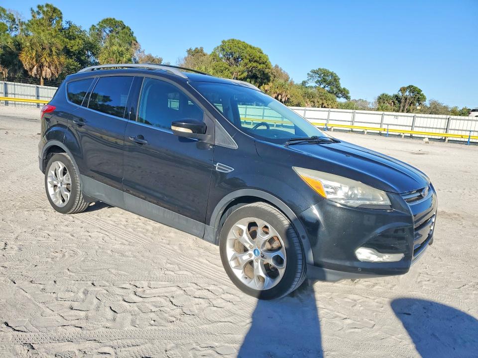 Photo 4 from auction – 2013 FORD ESCAPE TIT with VIN 1FMCU9J91DUB05336