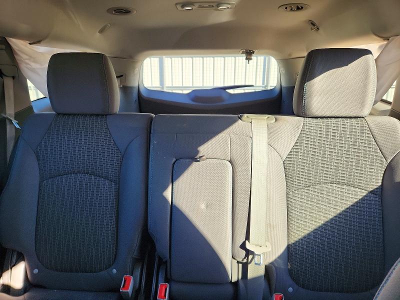 Photo 10 from auction – 2016 CHEVROLET TRAVERSE with VIN 1GNKRGKD1GJ251323