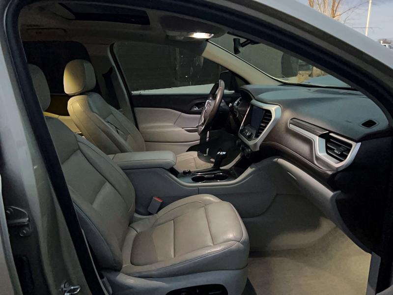 Photo 5 from auction – 2017 GMC ACADIA with VIN 1GKKNMLS5HZ182563