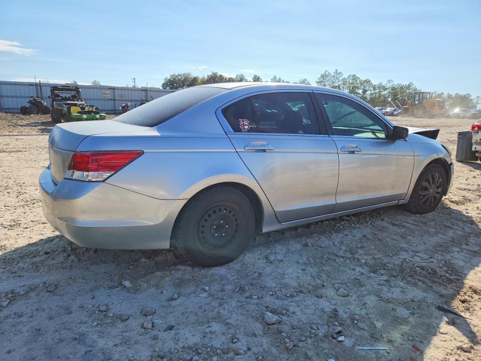 Photo 3 from auction – 2009 HONDA ACCORD LX with VIN JHMCP26369C005915
