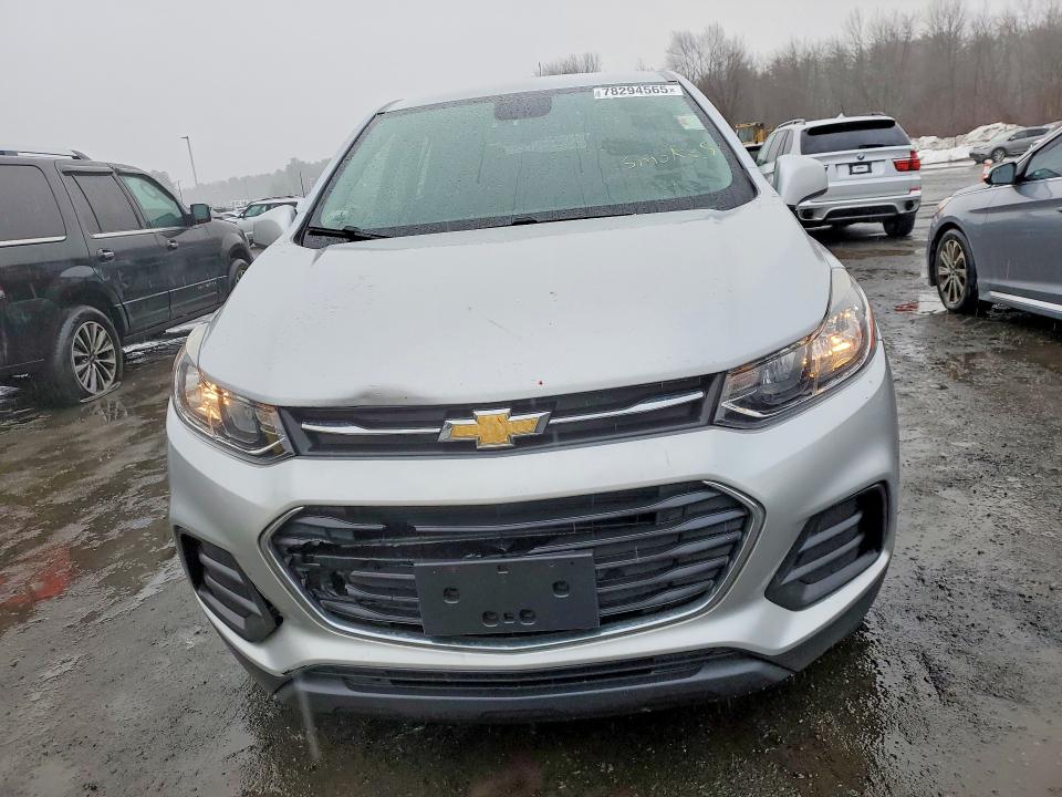 Photo 5 from auction – 2018 CHEVROLET TRAX with VIN 3GNCJNSB7JL387423