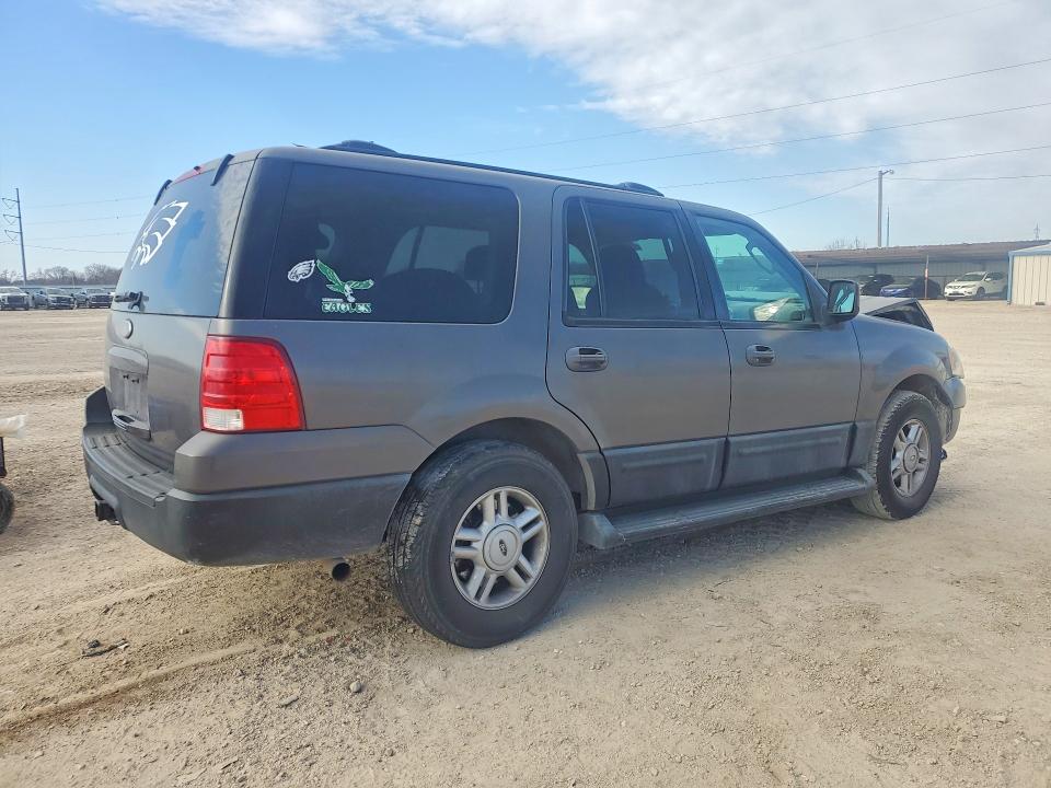 Photo 3 from auction – 2004 FORD EXPEDITION with VIN 1FMFU16W34LB54007