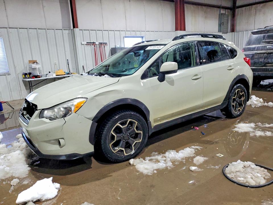 SUBARU XV CROSSTR 2014 with VIN JF2GPAGC2E8282037 - Photo from auction