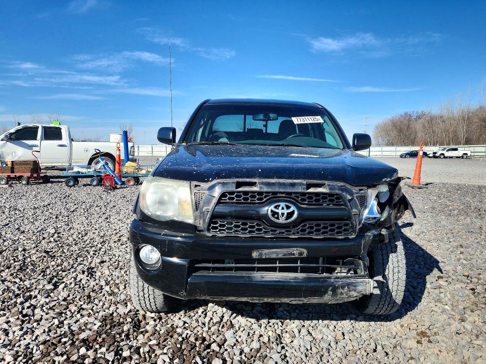 Photo 5 from auction – 2011 TOYOTA TACOMA DOU with VIN 3TMLU4EN1BM067641