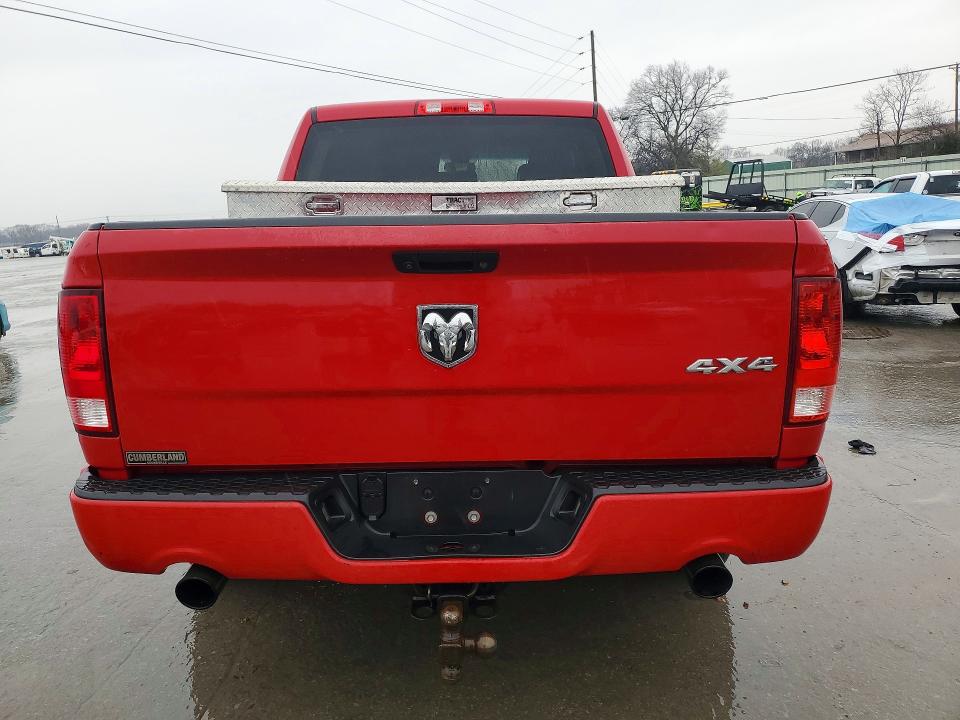Photo 6 from auction – 2017 RAM 1500 with VIN 3C6RR7KT7HG668678