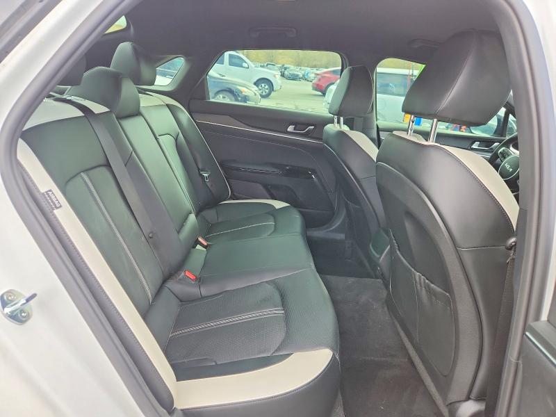 Photo 10 from auction – 2025 KIA K5 with VIN KNAG64J70S5296205