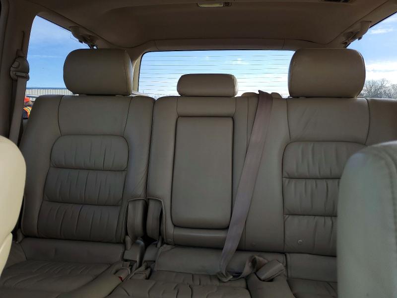 Photo 10 from auction – 2005 LEXUS LX with VIN JTJHT00W153551135