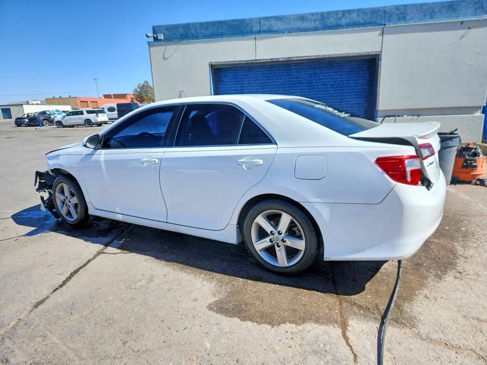 Photo 2 from auction – 2014 TOYOTA CAMRY with VIN 4T1BF1FK5EU437347