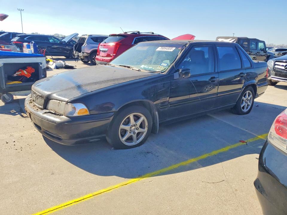 VOLV S70 1998 with VIN YV1LS5576W2538977 - Photo from auction