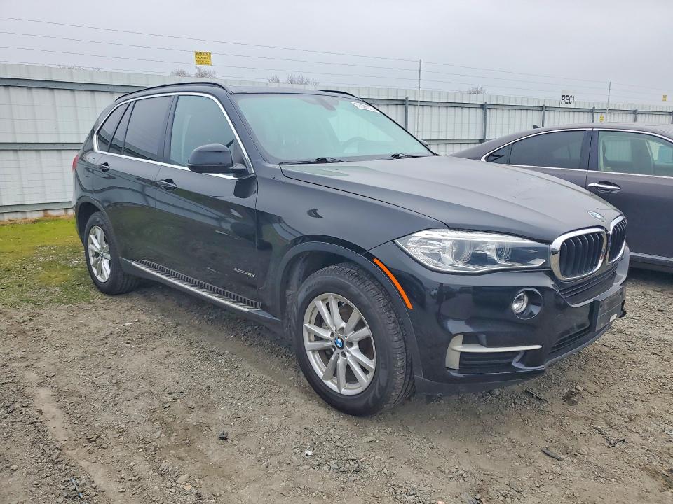 Photo 4 from auction – 2015 BMW X5 XDRIVE3 with VIN 5UXKS4C56F0N07610