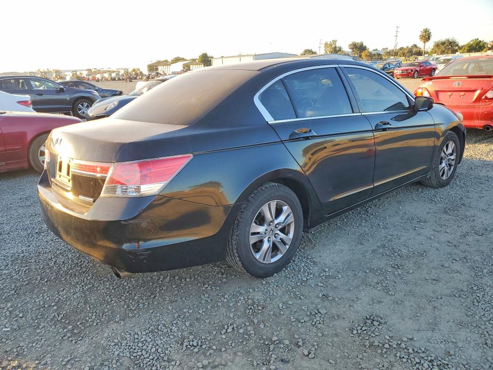 Photo 3 from auction – 2012 HONDA ACCORD SE with VIN 1HGCP2F6XCA243993
