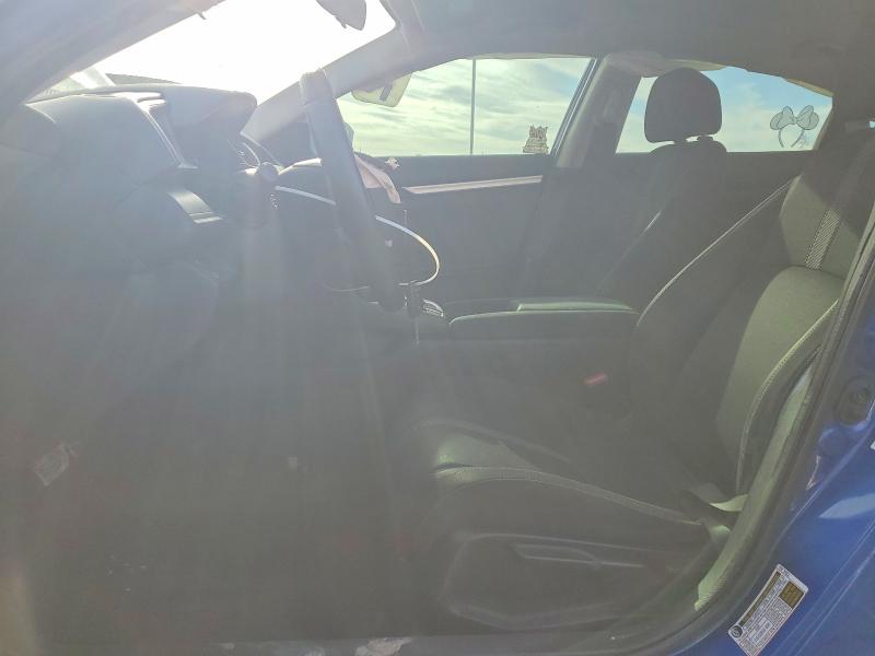 Photo 7 from auction – 2018 HONDA CIVIC with VIN 19XFC2F53JE027749