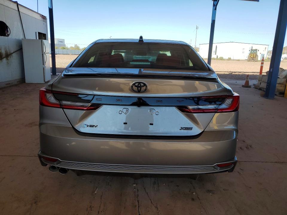 Photo 6 from auction – 2026 TOYOTA CAMRY with VIN 4T1DAACKXTU652635