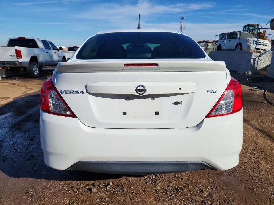 Photo 6 from auction – 2017 NISSAN VERSA S with VIN 3N1CN7AP1HK468555