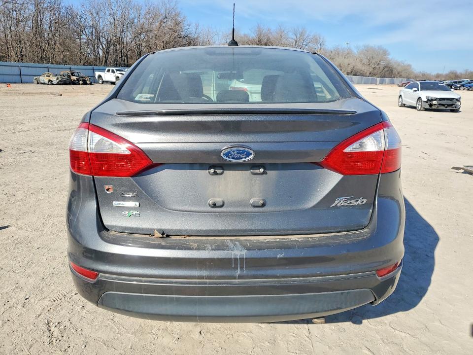 Photo 6 from auction – 2016 FORD FIESTA SE with VIN 3FADP4BE3GM107795