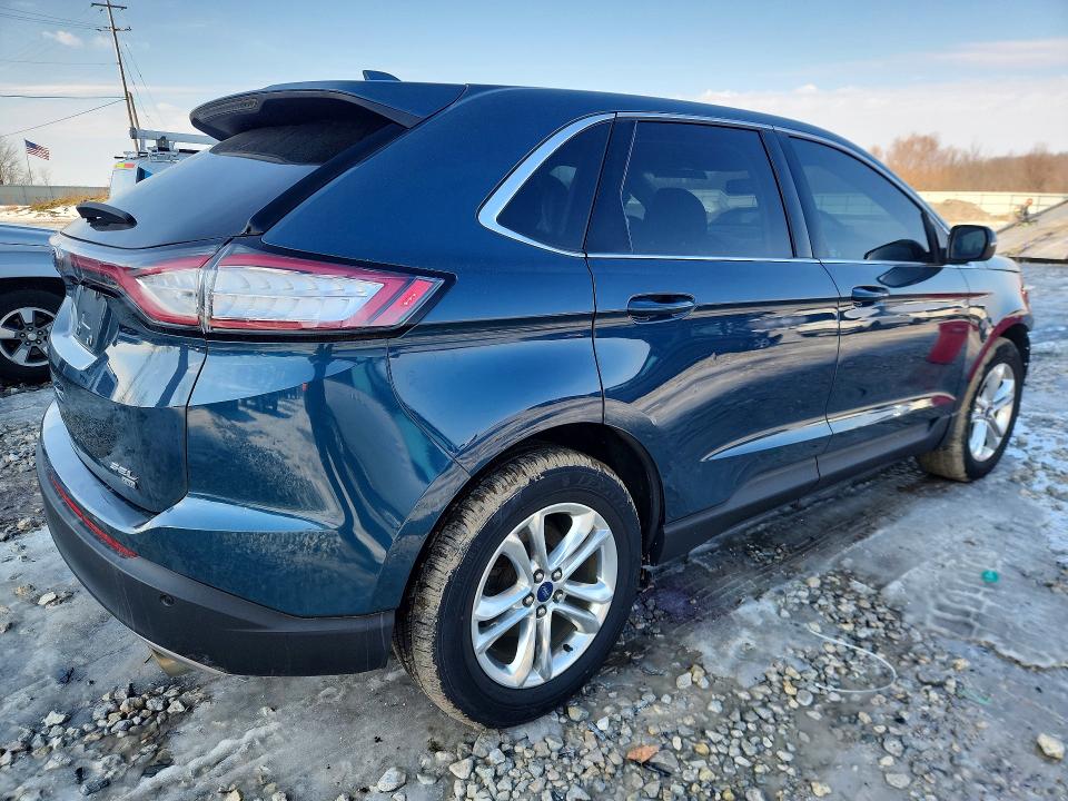 Photo 3 from auction – 2016 FORD EDGE SEL with VIN 2FMPK4J88GBC13285