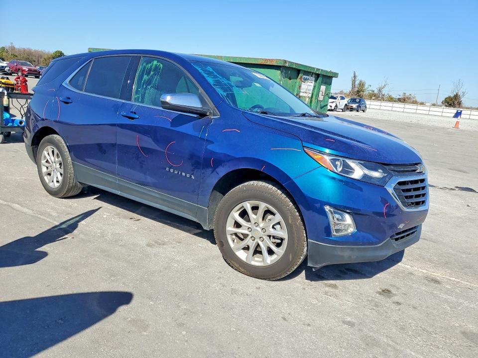 Photo 4 from auction – 2019 CHEVROLET EQUINOX with VIN 2GNAXJEV2K6291015
