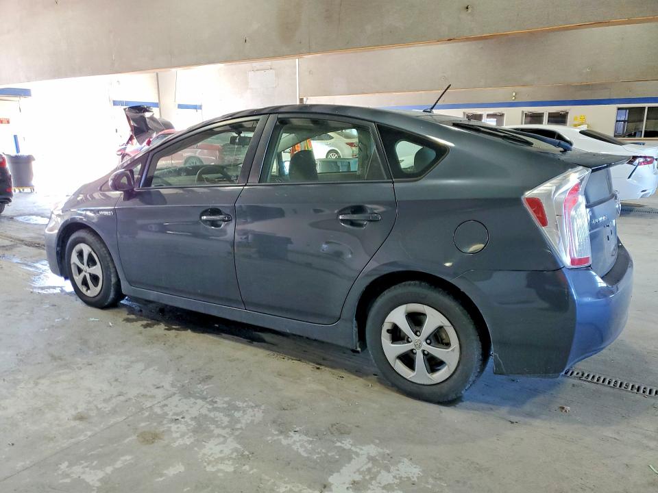 Photo 2 from auction – 2012 TOYOTA PRIUS with VIN JTDKN3DU9C1541751