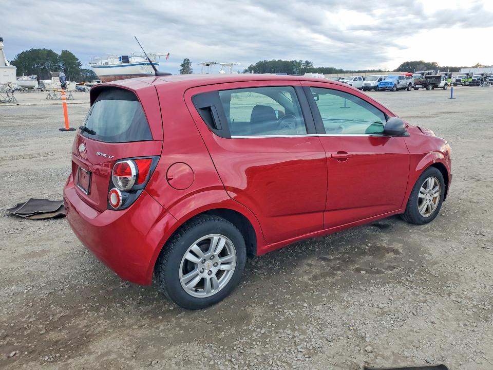 Photo 3 from auction – 2012 CHEVROLET SONIC with VIN 1G1JC6SH7C4111958