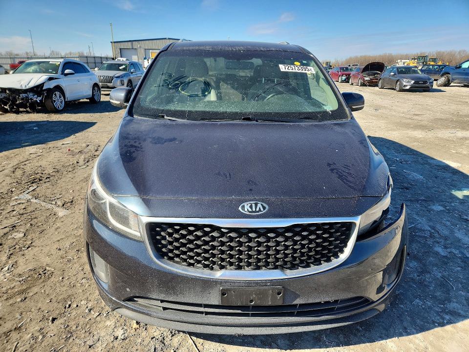 Photo 5 from auction – 2016 KIA SEDONA with VIN KNDMB5C13G6161544