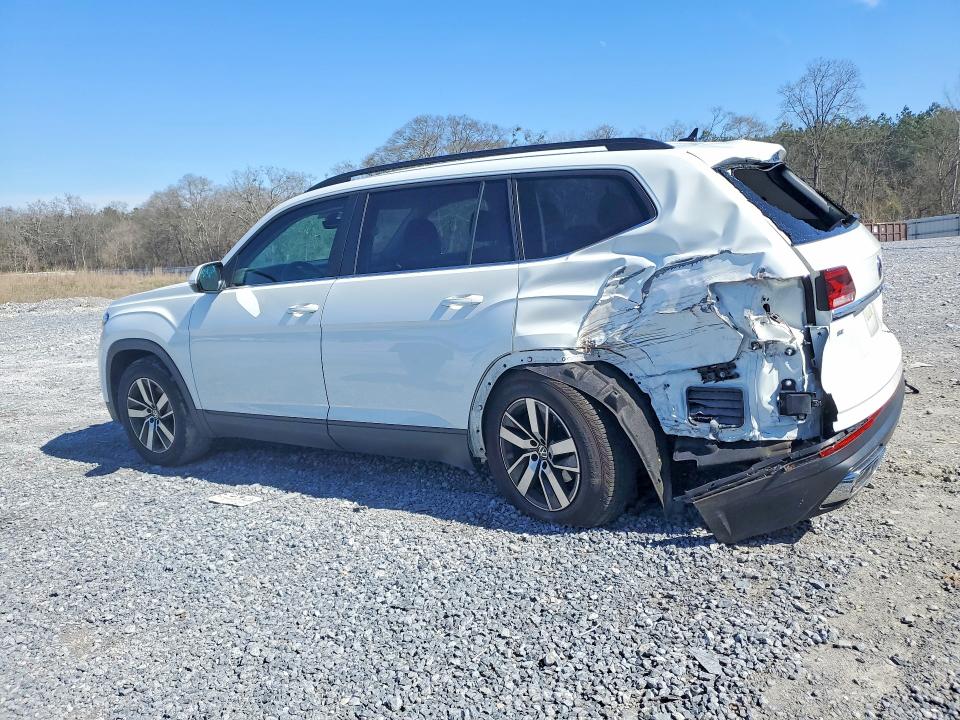 Photo 2 from auction – 2022 VOLKSWAGEN ATLAS with VIN 1V2DP2CA1NC502369