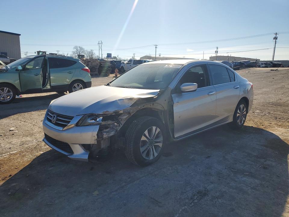 HONDA ACCORD 2015 with VIN 1HGCR2F35FA193198 - Photo from auction