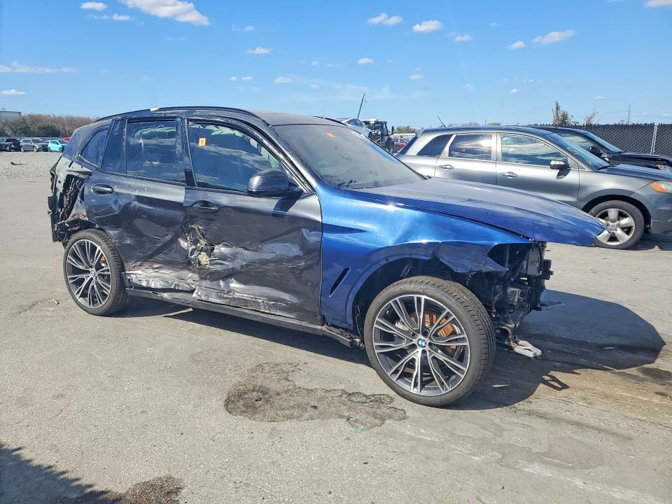 Photo 4 from auction – 2022 BMW X3 with VIN 5UX43DP04N9K52342