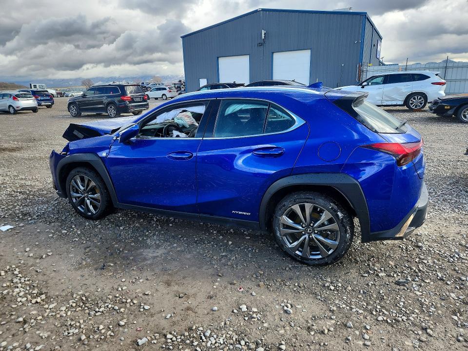 Photo 2 from auction – 2019 LEXUS UX 250H with VIN JTHU9JBHXK2015482
