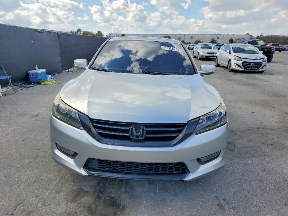 Photo 5 from auction – 2015 HONDA ACCORD with VIN 1HGCR3F86FA000168