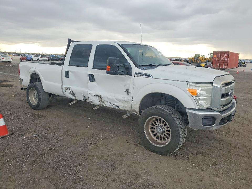 Photo 4 from auction – 2015 FORD F350 with VIN 1FT8W3BT2FEA11720