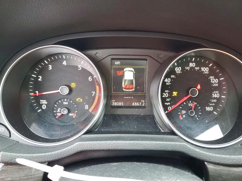 Photo 9 from auction – 2017 VOLKSWAGEN PASSAT with VIN 1VWGT7A32HC017459