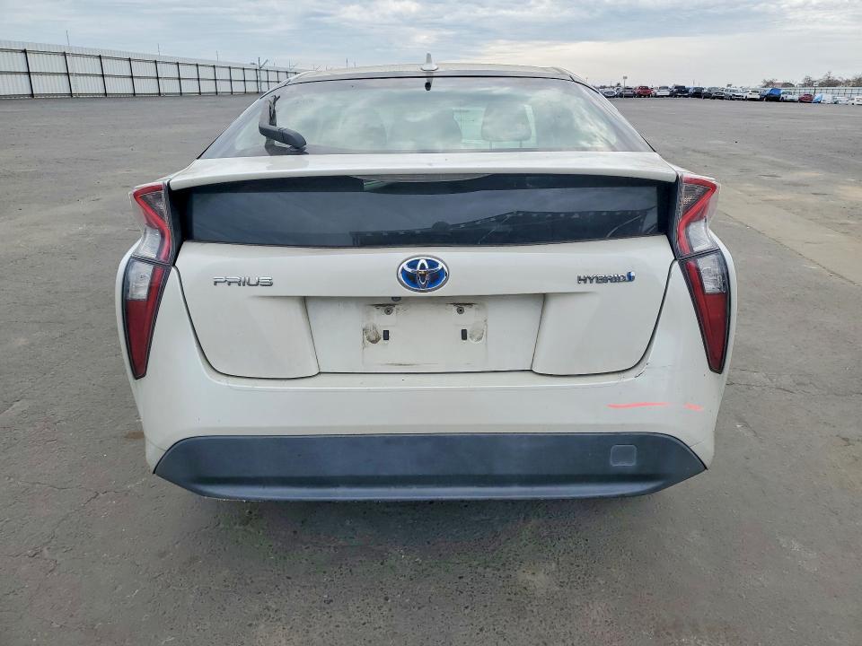 Photo 6 from auction – 2016 TOYOTA PRIUS with VIN JTDKBRFU1G3523831