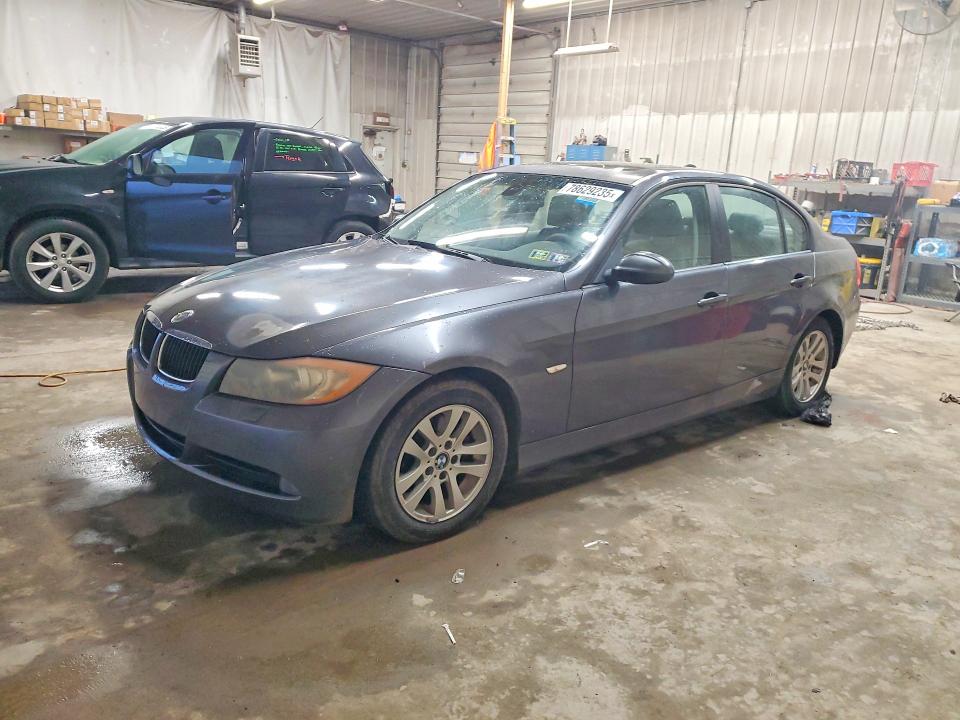 BMW 325 2006 with VIN WBAVB13596PT21593 - Photo from auction