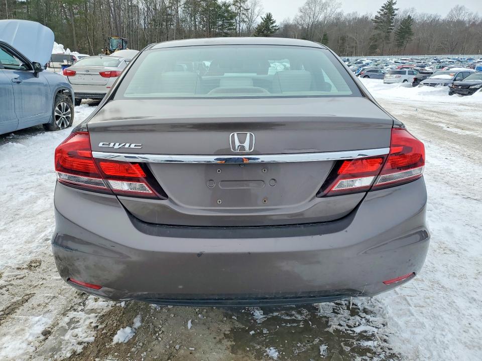 Photo 6 from auction – 2014 HONDA CIVIC with VIN 2HGFB2F56EH522798