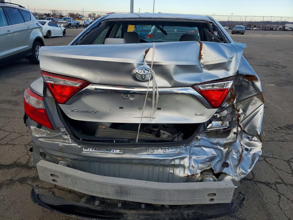 Photo 6 from auction – 2015 TOYOTA CAMRY with VIN 4T4BF1FK9FR466017