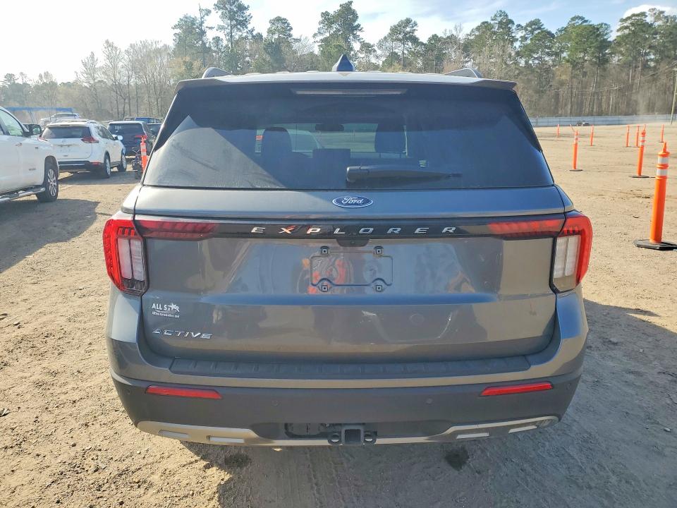 Photo 6 from auction – 2025 FORD EXPLORER with VIN 1FMUK7DH3SGD06961