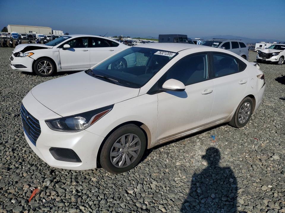 HYUNDAI ACCENT 2019 with VIN 3KPC24A30KE071684 - Photo from auction