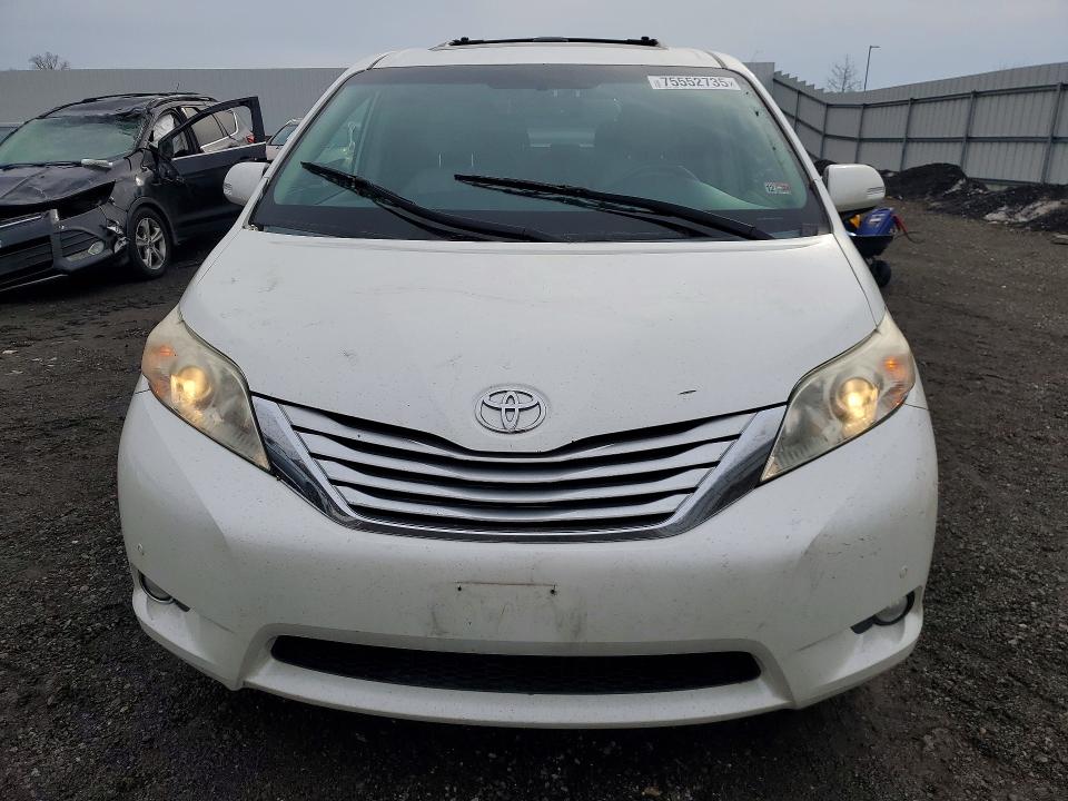 Photo 5 from auction – 2013 TOYOTA SIENNA with VIN 5TDDK3DC8DS050679