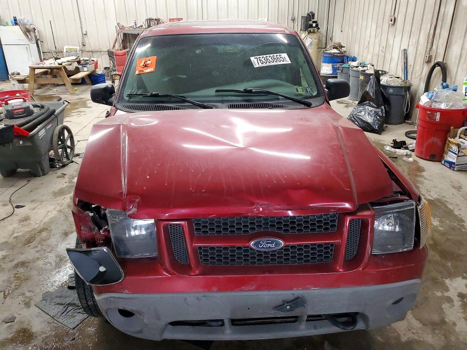 Photo 5 from auction – 2003 FORD EXPLORER S with VIN 1FMZU77E93UA65735