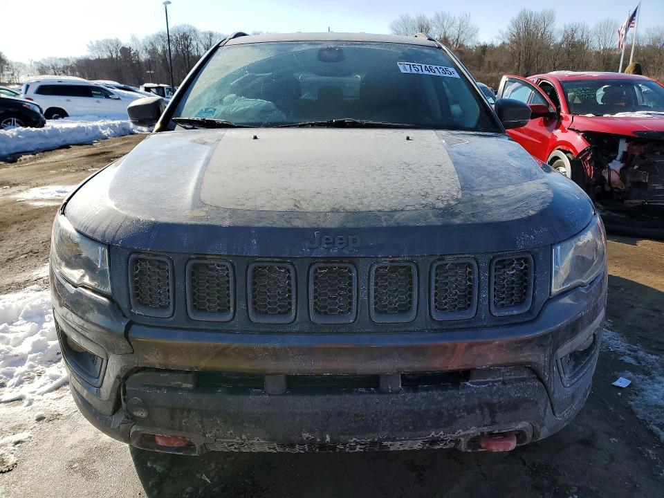 Photo 5 from auction – 2019 JEEP COMPASS TR with VIN 3C4NJDDB2KT622384