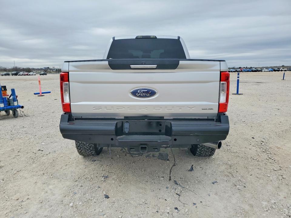 Photo 6 from auction – 2017 FORD F250 with VIN 1FT7W2B63HEE63324