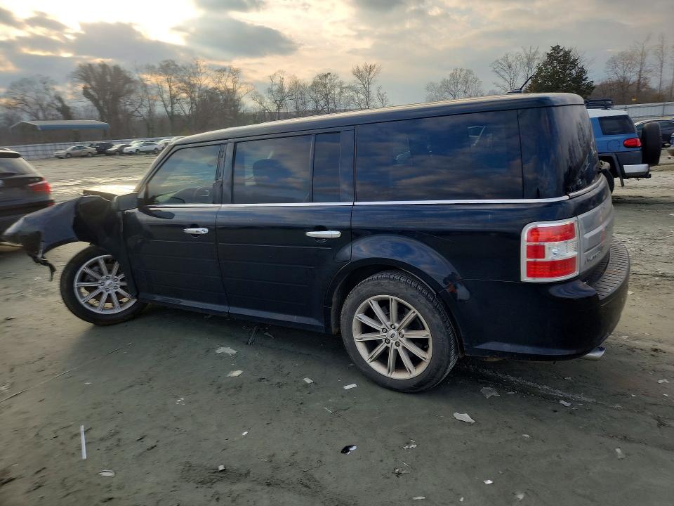 Photo 2 from auction – 2018 FORD FLEX with VIN 2FMGK5D85JBA02621