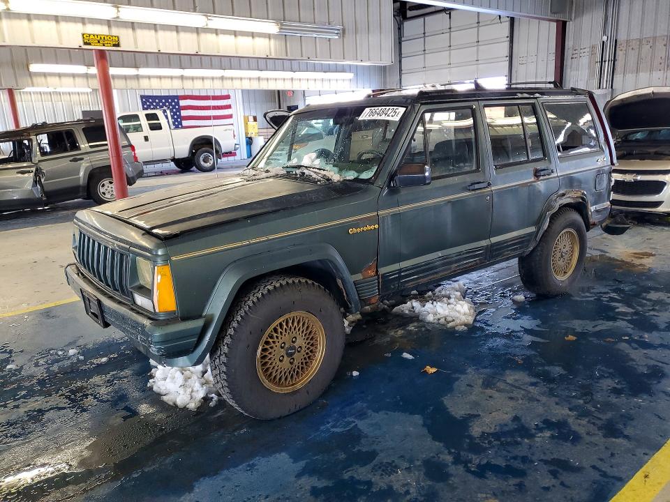 JEEP CHEROKEE L 1992 with VIN 1J4FJ78S8NL178664 - Photo from auction