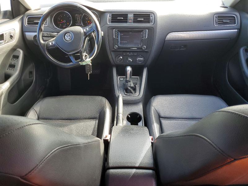 Photo 8 from auction – 2017 VOLKSWAGEN JETTA with VIN 3VWDB7AJ4HM217830