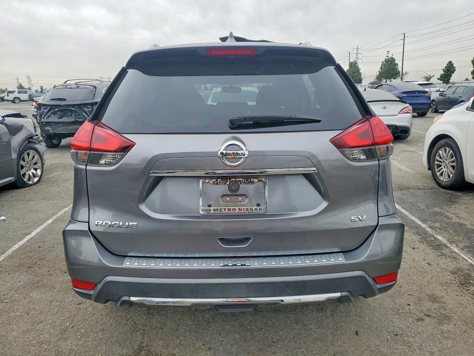Zdjęcie 6 z aukcji – 2017 NISSAN ROGUE S z VIN KNMAT2MT0HP554797