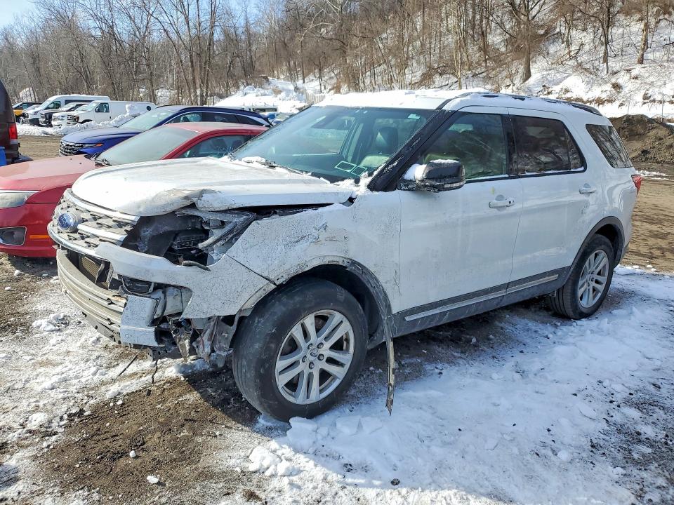 FORD EXPLORER 2018 with VIN 1FM5K8DH7JGB50240 - Photo from auction